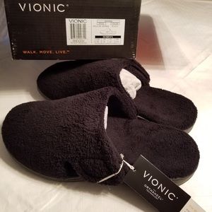 Vionic slippers NWT